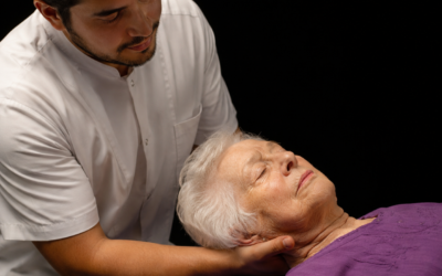 L&rsquo;ostéopathie pour les seniors